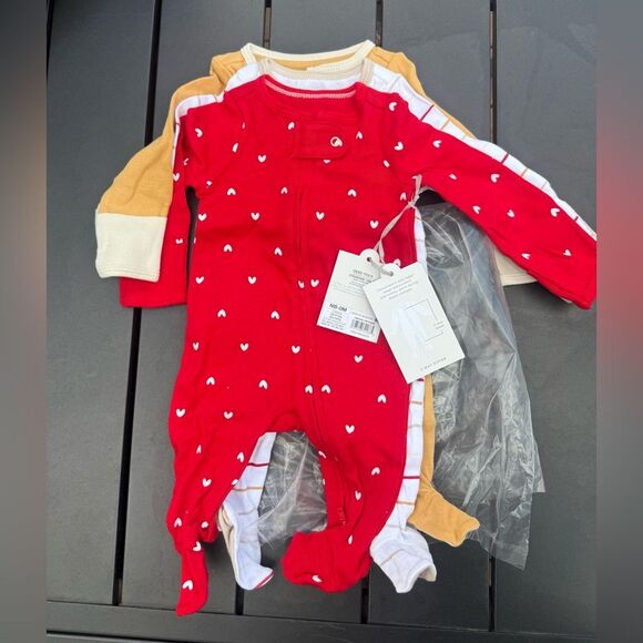 Cloud Island Baby Girl NB Newborn Footie Pajamas 3 pack New with tags Giftable - Picture 2 of 4